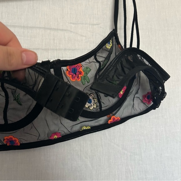 Floral Embroidered black bra corset multicolored whimsygoth fairy dark‎ feminine - Picture 3 of 6